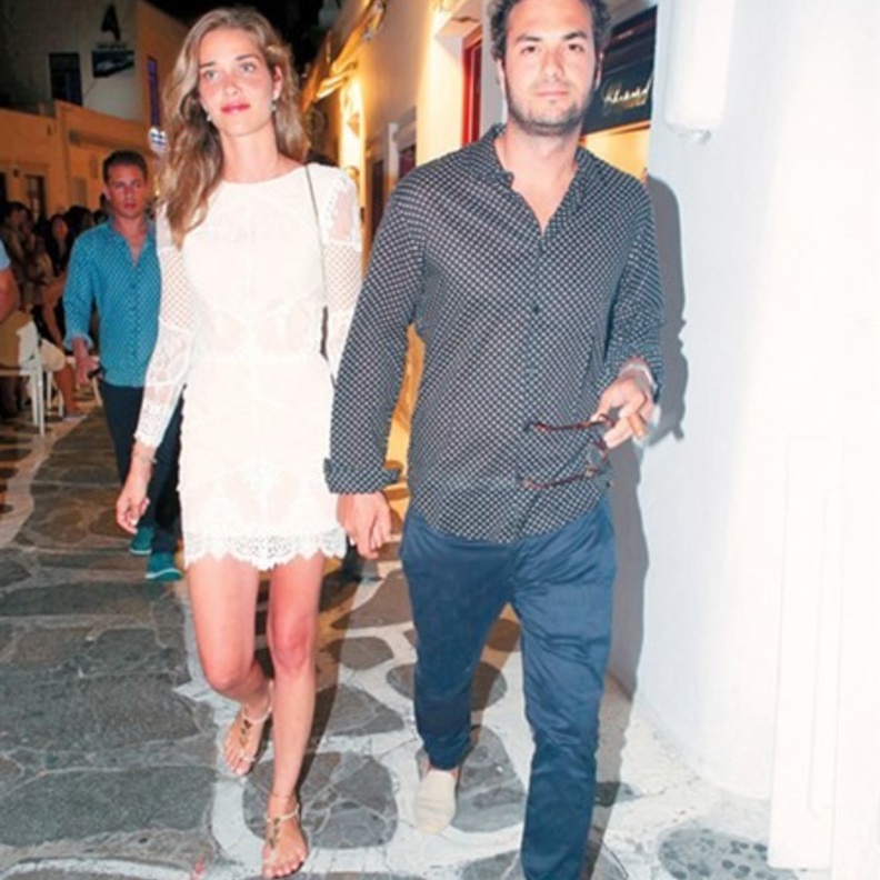 كريم وآنا بياتريس باروس أنجل