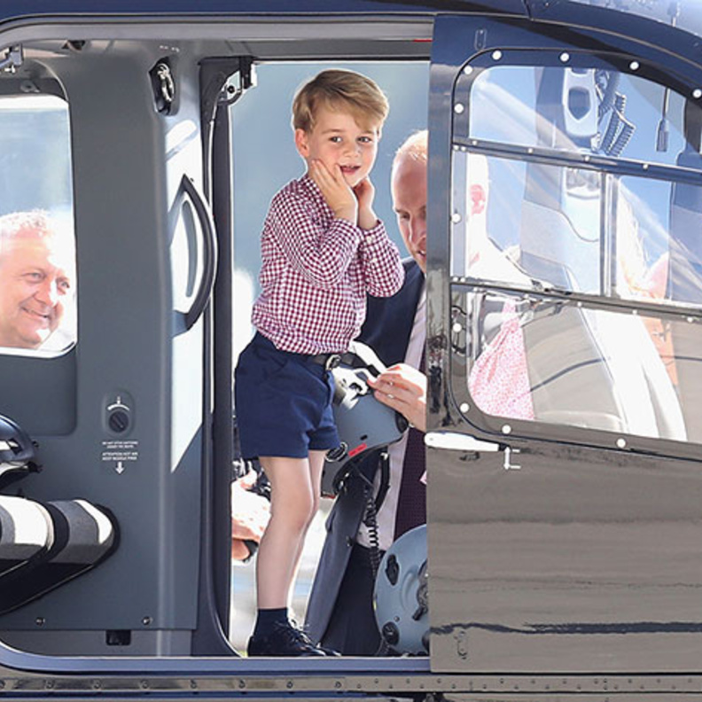 ورثة العرش البريطاني سافروا على متن رحلة واحدة أكثر من مرة