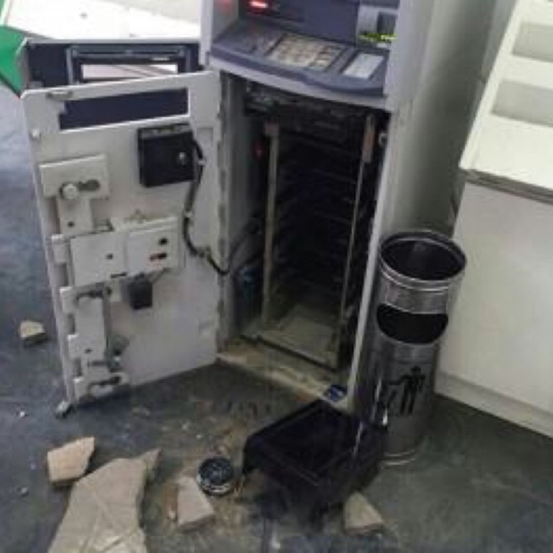 سعودي ينتقم من الصرافات الآلية... فلماذا؟