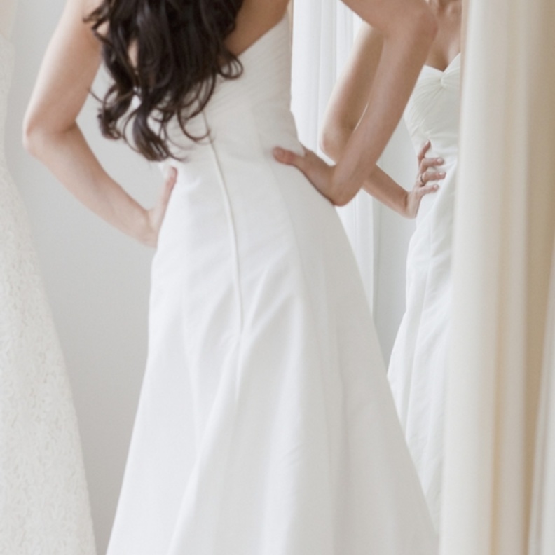 لضمان تسوق ناجح لفستان زفافك..تناولي هذه الأطعمة! 