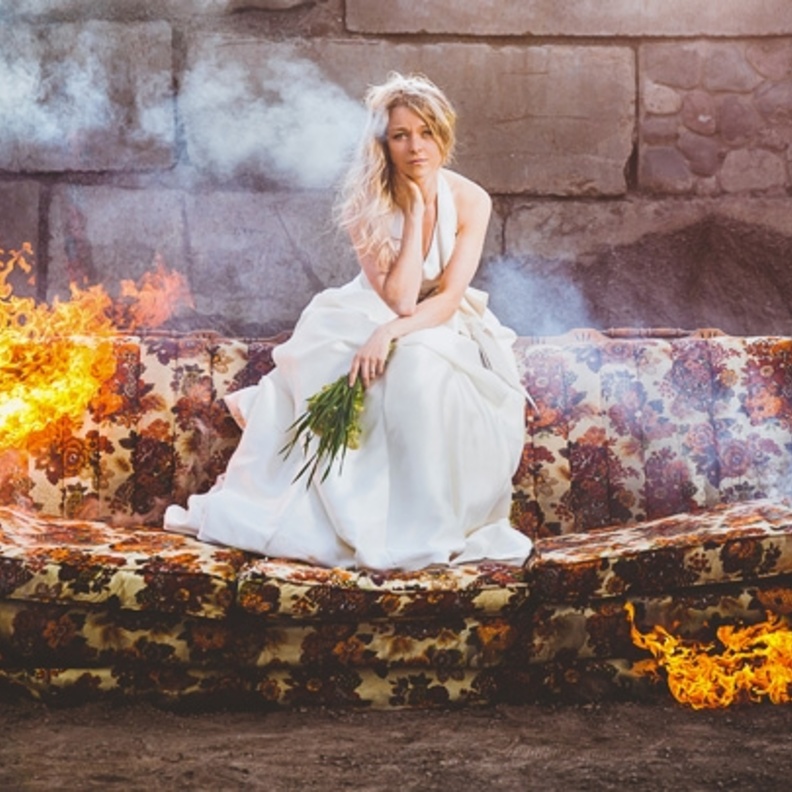 العروس والنهاية الحزينة