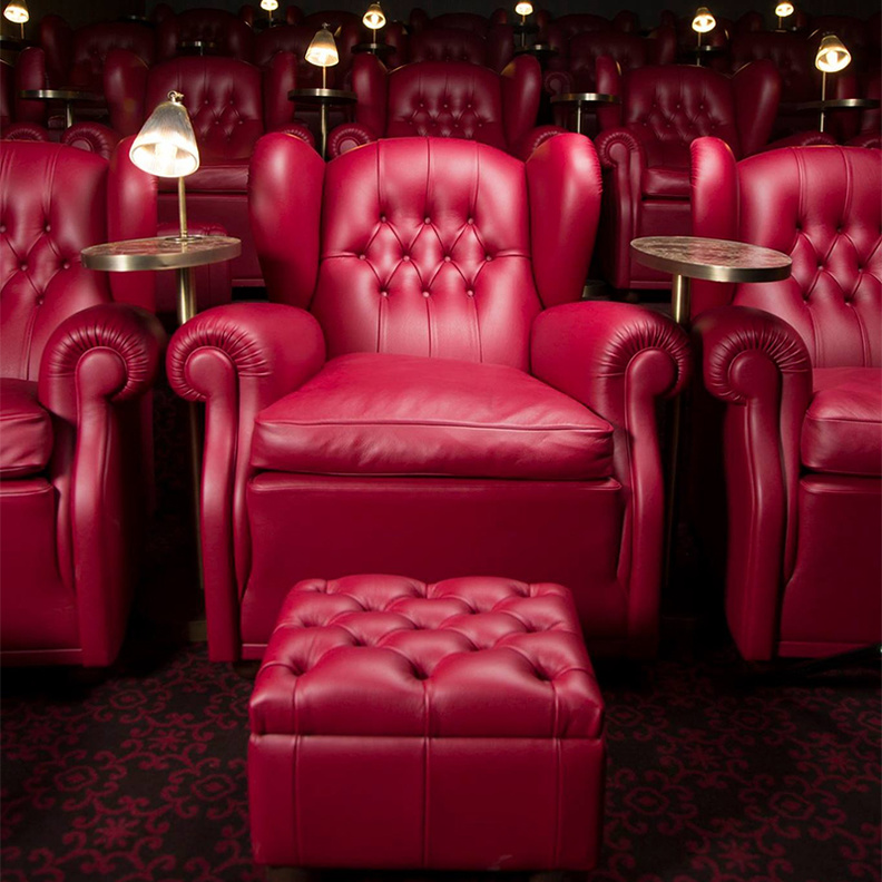 سينما 5 نجوم .. في هذه الصلات في دبي 