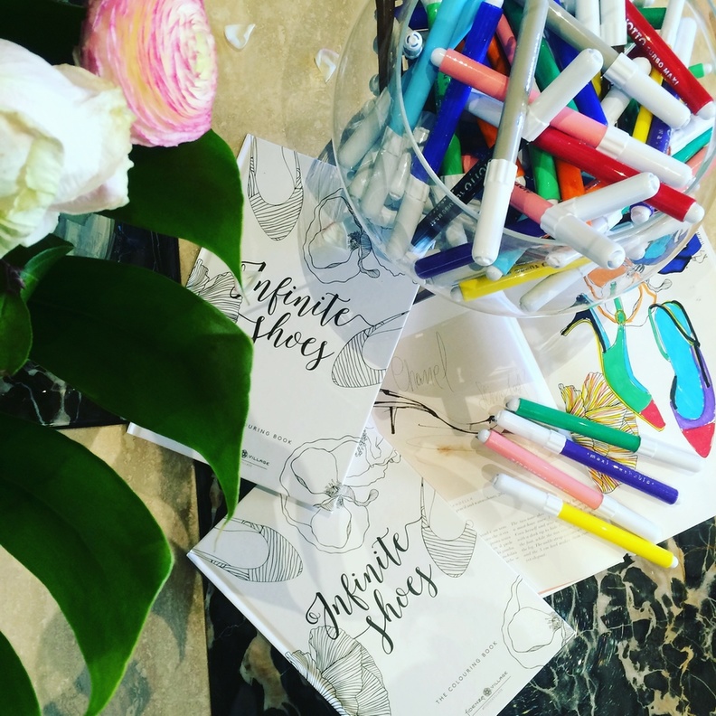 كتاب التلوين