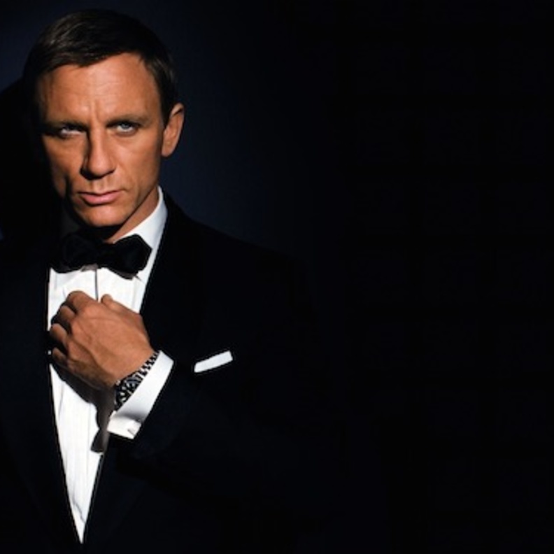 كيف تحصل على إطلالة James Bond