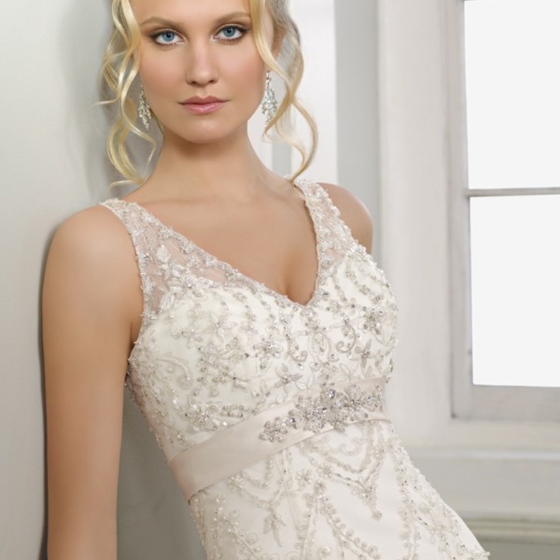  فساتين زفاف ناعمة مميزة بالخرز