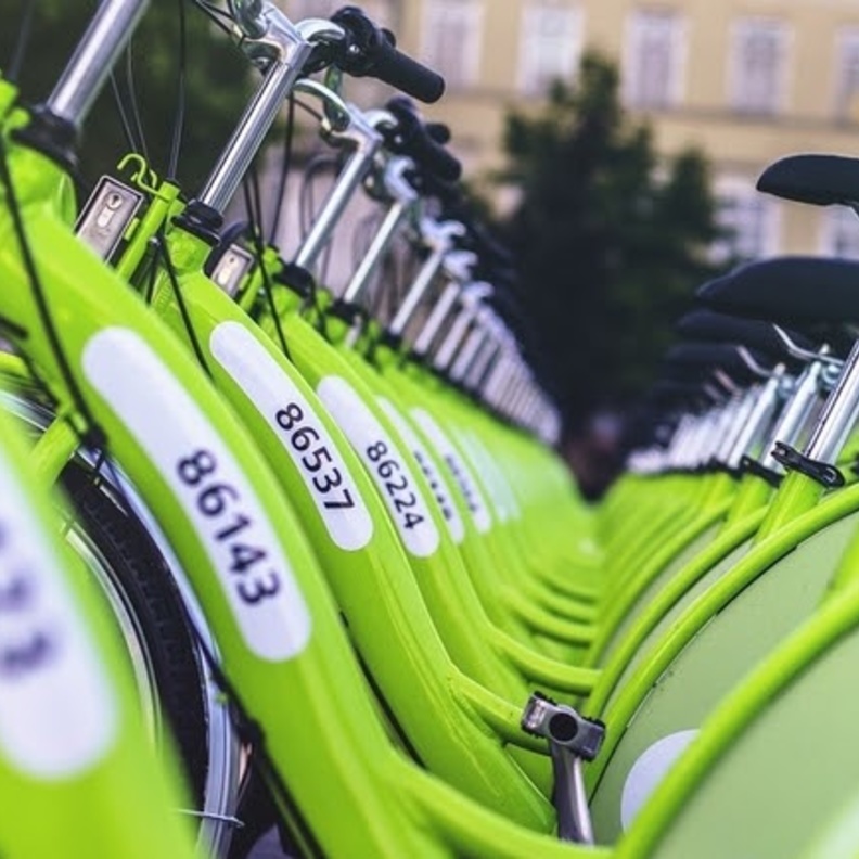 طرق دبي وكريم تطلقان خدمة تأجير الدراجات الهوائية