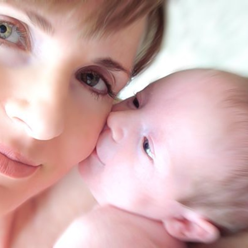 اخطاء تقع فيها كل ام بعد ولادة الطفل الاول