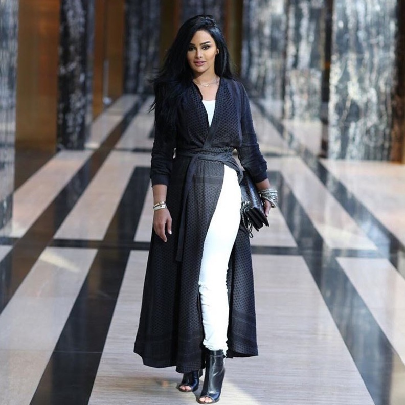 لعاشقات السفر موديل انيق من استايل عهود 