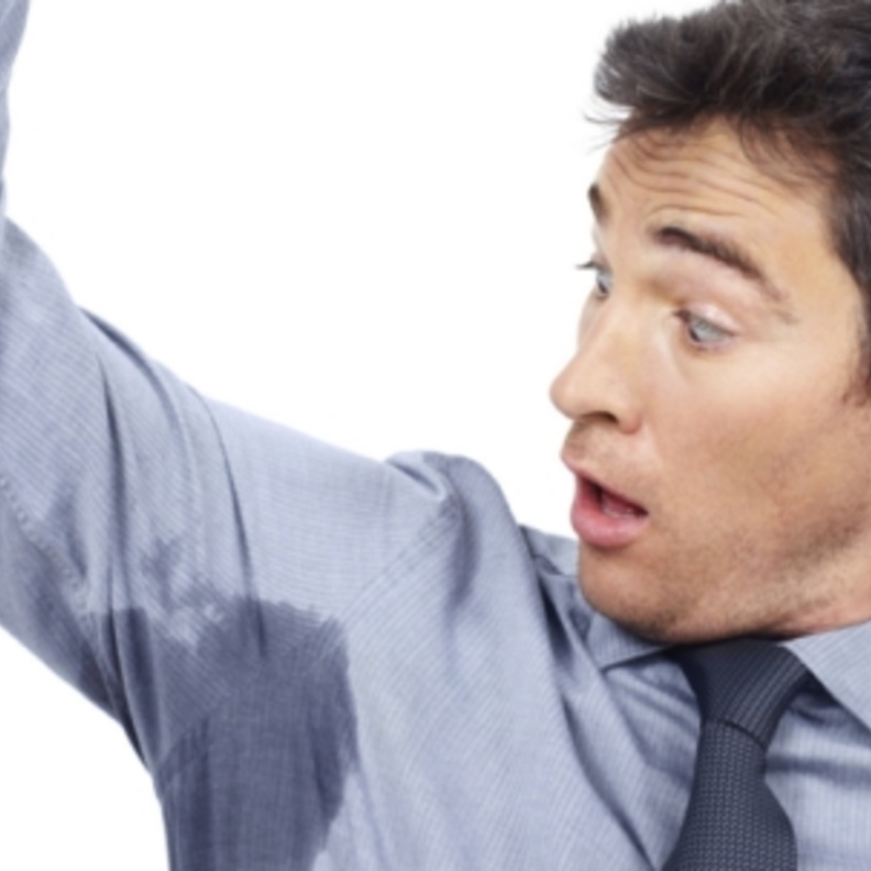 كيف تخفي آثار التعرّق