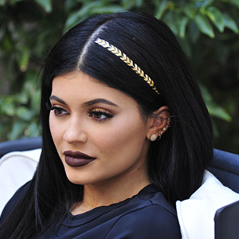 كيلي جينر أطلقت هذه الموضة قبل فترة