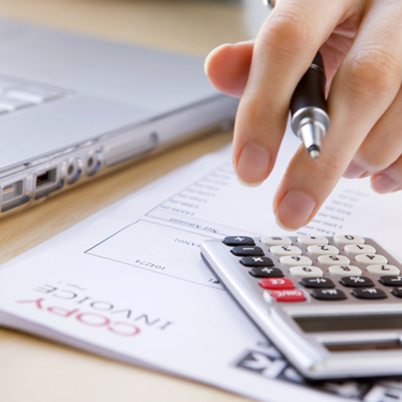 تعرفوا على "ضريبة القيمة المضافة" التي يبدأ تطبيقها بداية 2018