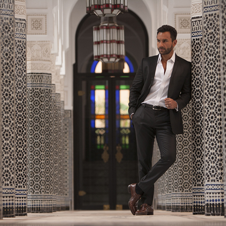 Living With A Superstar .. في موسم جديد يسلط الضوء على حياة سيف علي خان !