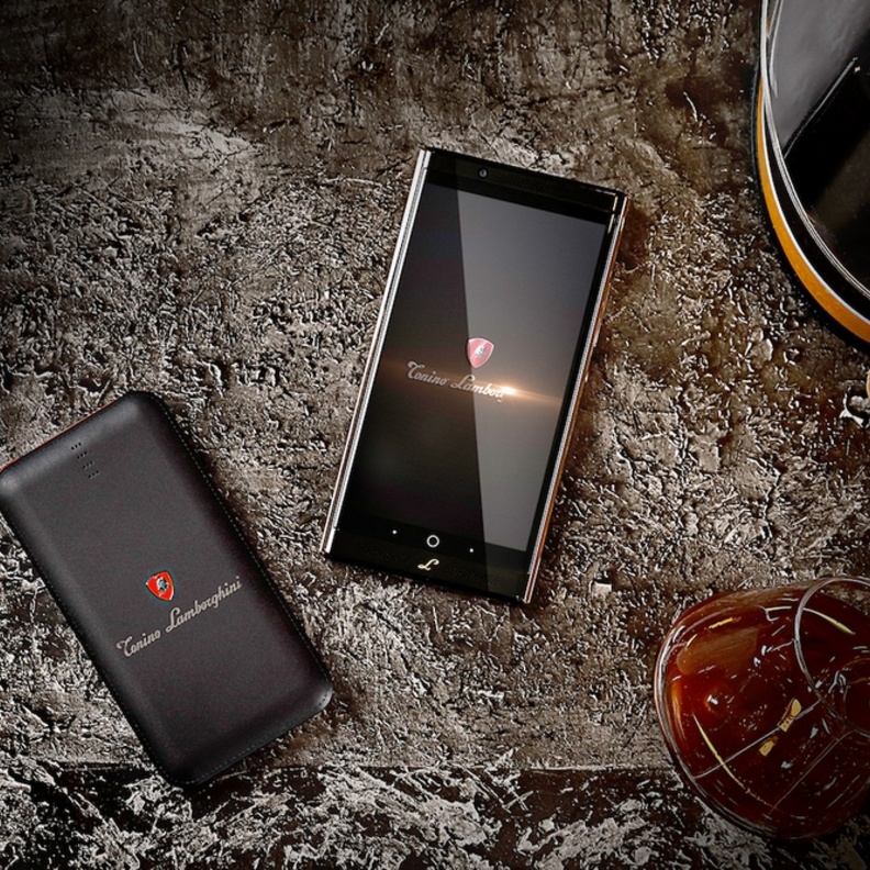 هاتف لامبورغيني الفاخر ألفا وان