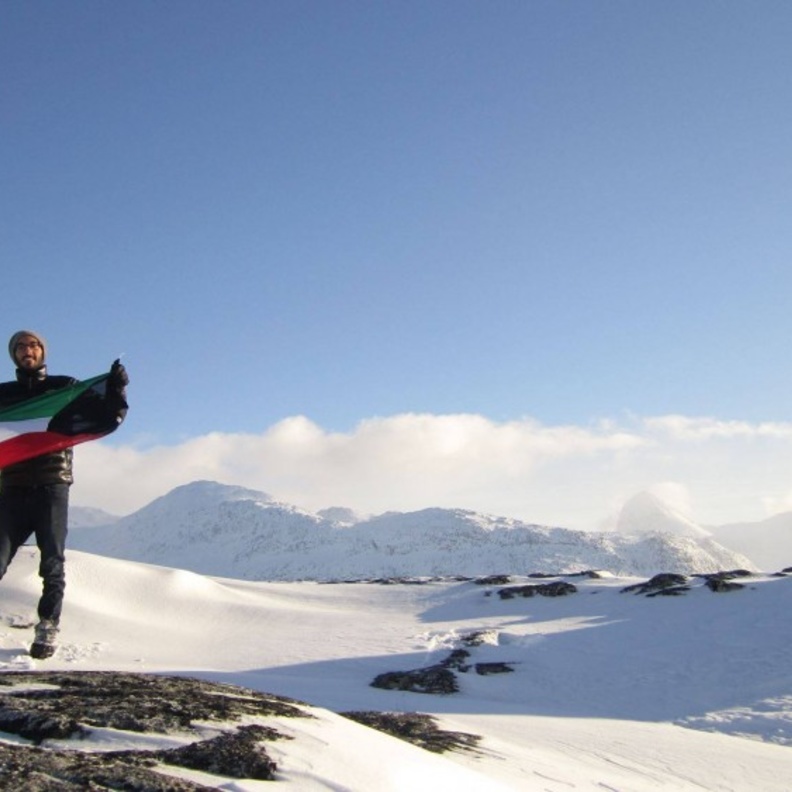  بعد الكويتي ناصر هل سيحمل دخيل الله العلم السعودي في القطب الشمالي