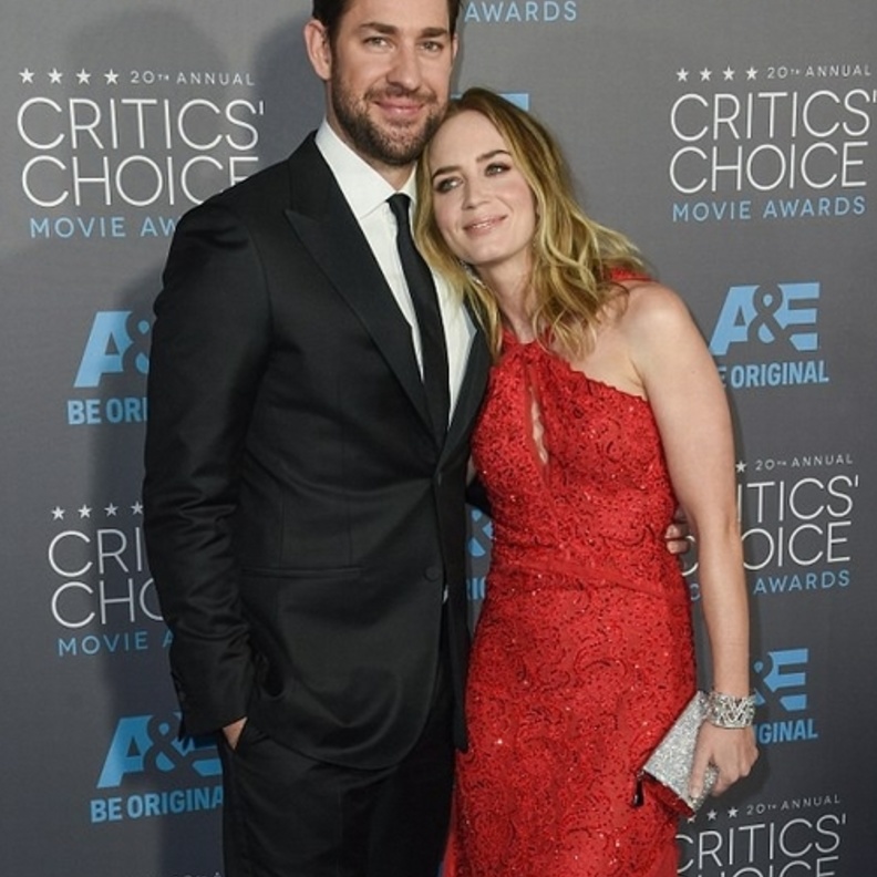 بجانب زوجها جون كراسنسكي 