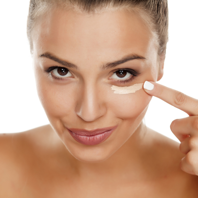 الكونسيلير لتغطية الهالات السوداء