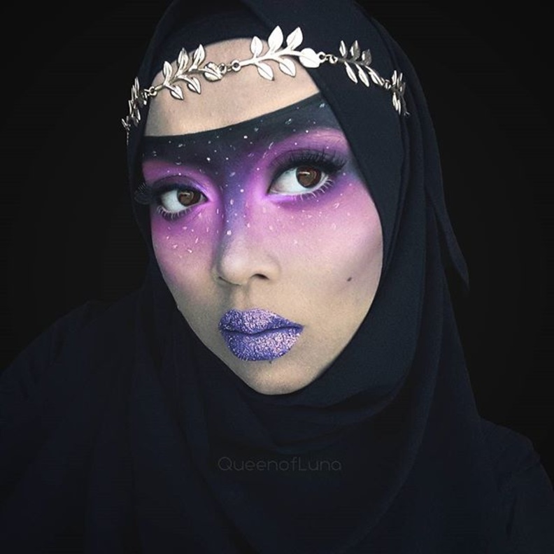 ماليزية تستخدم الحجاب لتتحول إلى اميرات ديزني 