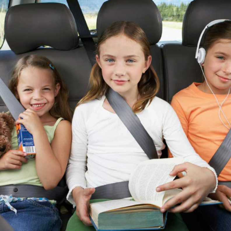 الموسيقى والغناء لمشاركة ذكريات العائلة ونقلها للاطفال