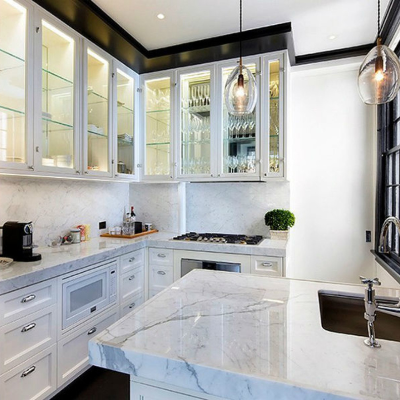 مطبخ بشابه طراز مطبخ النجمة Robin Wright في مسلسل House of Cards