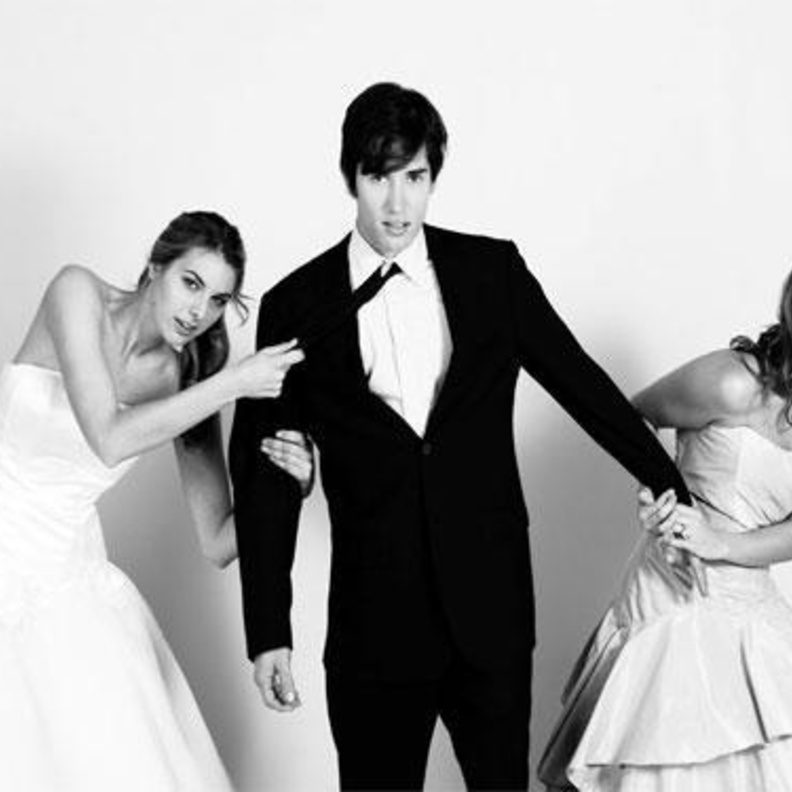 هل تقبل المرأة بوجود ضرة في حياتها الزوجية 