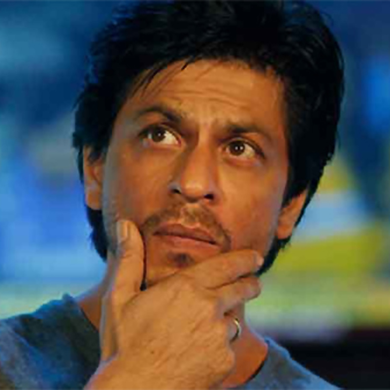 ملك بوليوود شاروخان .. هل أفل نجمه !