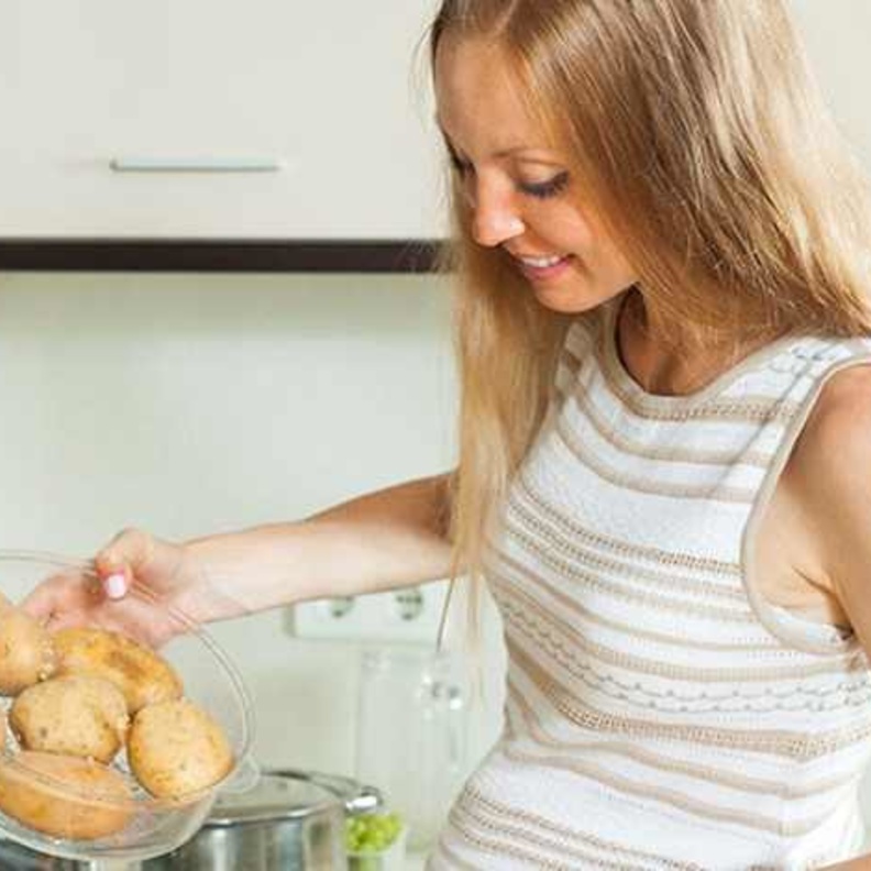 تحذير للحامل .. لا تتناولي البطاطا!