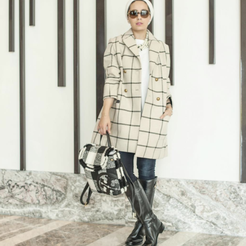 للمحجبات: أجمل 10 إطلالات يومية من مدونة الموضة آسيا