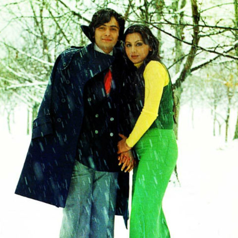 بالصور: "ريشي كابور" يشارك ذكراياته في تويتر