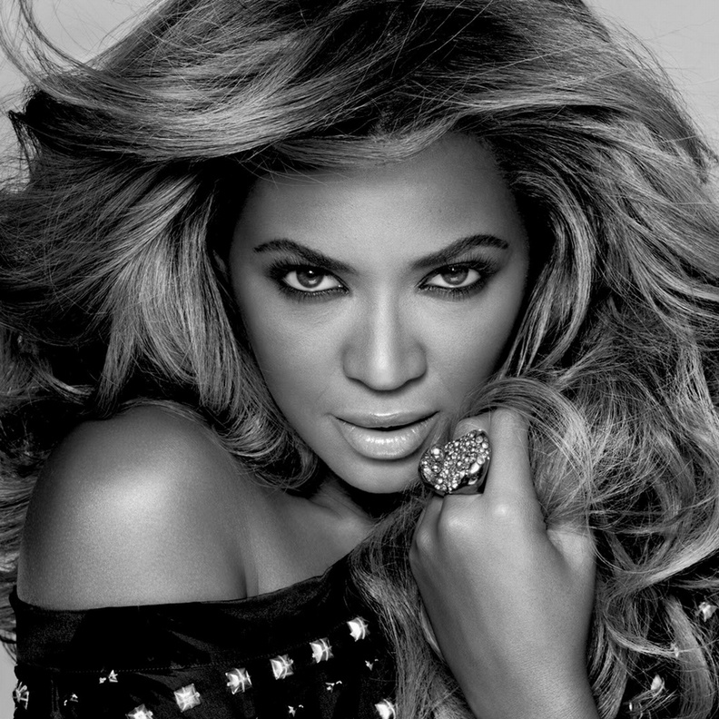 هناك عدد من نظريات المؤامرة التي ترددت عن بيونسيه