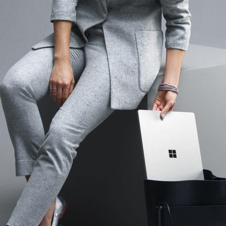 سيرفس لاب توب .. جمال الشكل وقوة الأداء