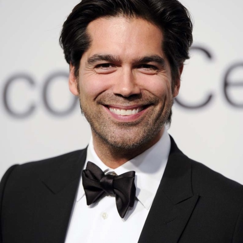 مصمم الأحذية العالمي برايان اتوود Brian Atwood