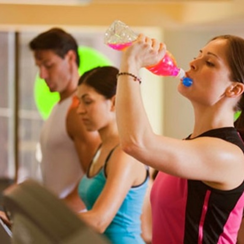 اضرار المشروبات الرياضية