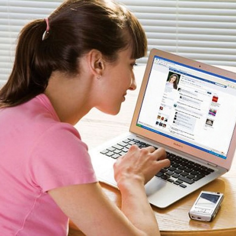 طلب الإذن قبل نشر أي صورة من صور الزفاف