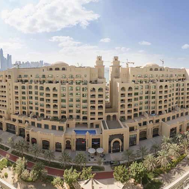 جولدن مايل غاليريا في النخلة دبي ينظم أول سوق للسلع المستعملة