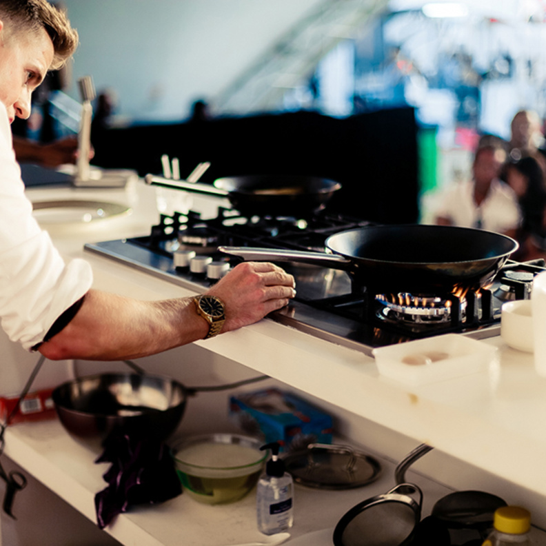 إطلالة جديدة وكوكبة من أشهر الطهاة العالميين في مهرجان مذاق دبي 2018