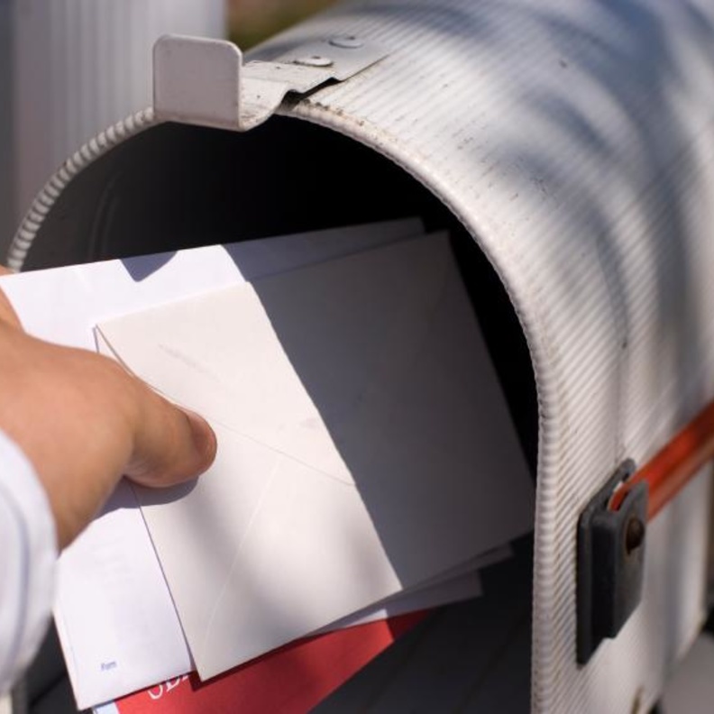 ضبط تاريخ إرسال بطاقة الدعوة