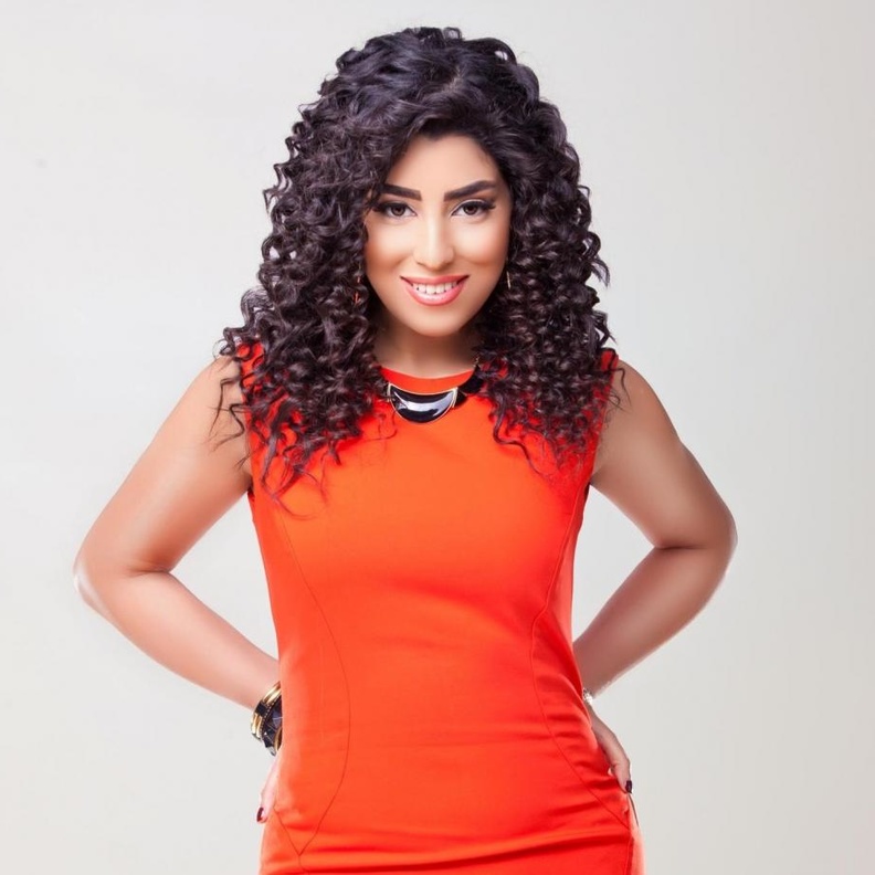 ايتن عامر دعت لدي كابريو