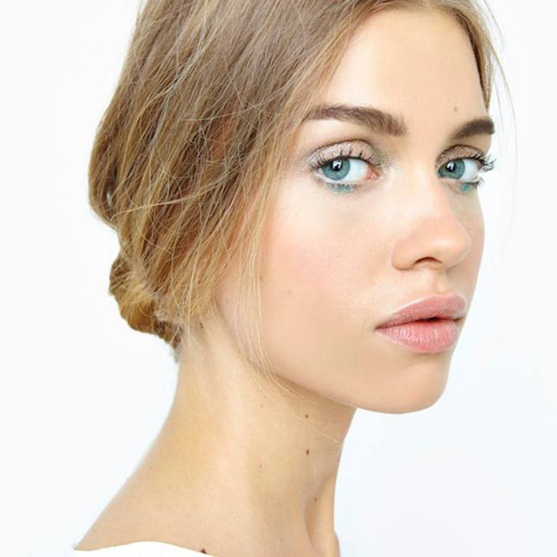 مكياج ناعم بالوان الباستيل للمراهقات