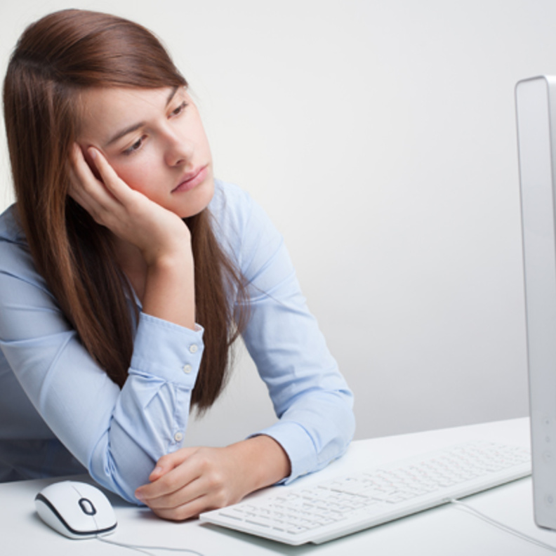 ادمان شبكات التواصل الاجتماعية .. مؤشر للاكتئاب