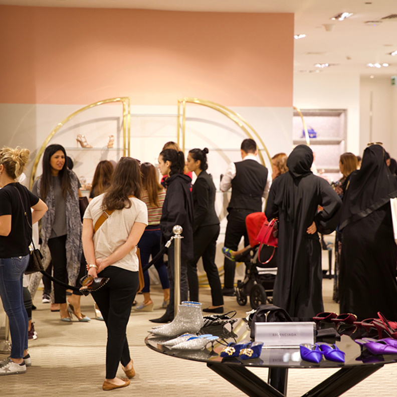 مؤسسة دبي للمهرجانات تعلن تفاصيل فعالية "3 أيام من التخفيضات الكبرى"