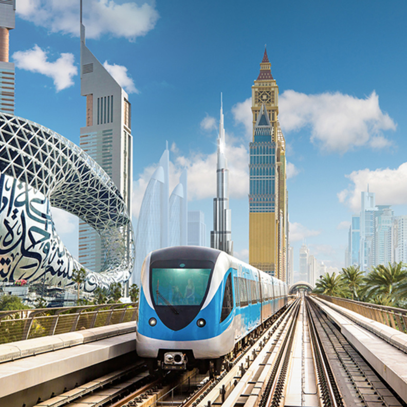 دبي تستعد لفتح أبوابها للسياح بداية يوليو أو يمكن تأجيلها حتى سبتمبر