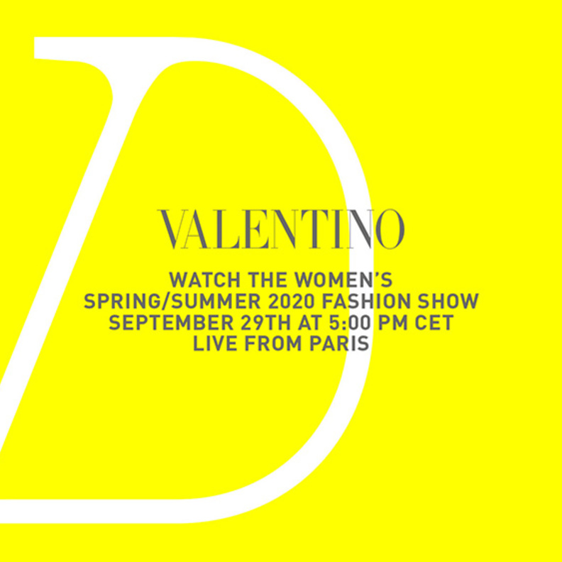 عرض أزياء Valentino