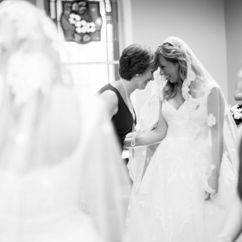 Mom and-Bride Moment
