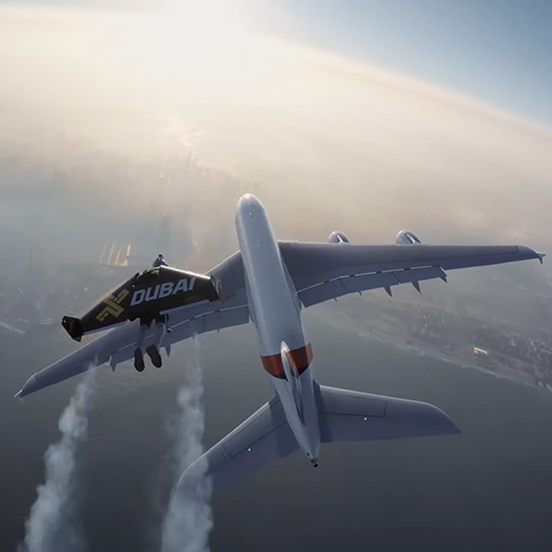 دبي كوكب اخر .. عمل فني يحتفي بـ 25 عامًا على انطلاق مهرجان دبي للتسوّق