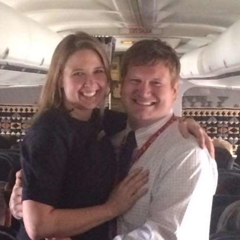 الحبيبان السعيدان