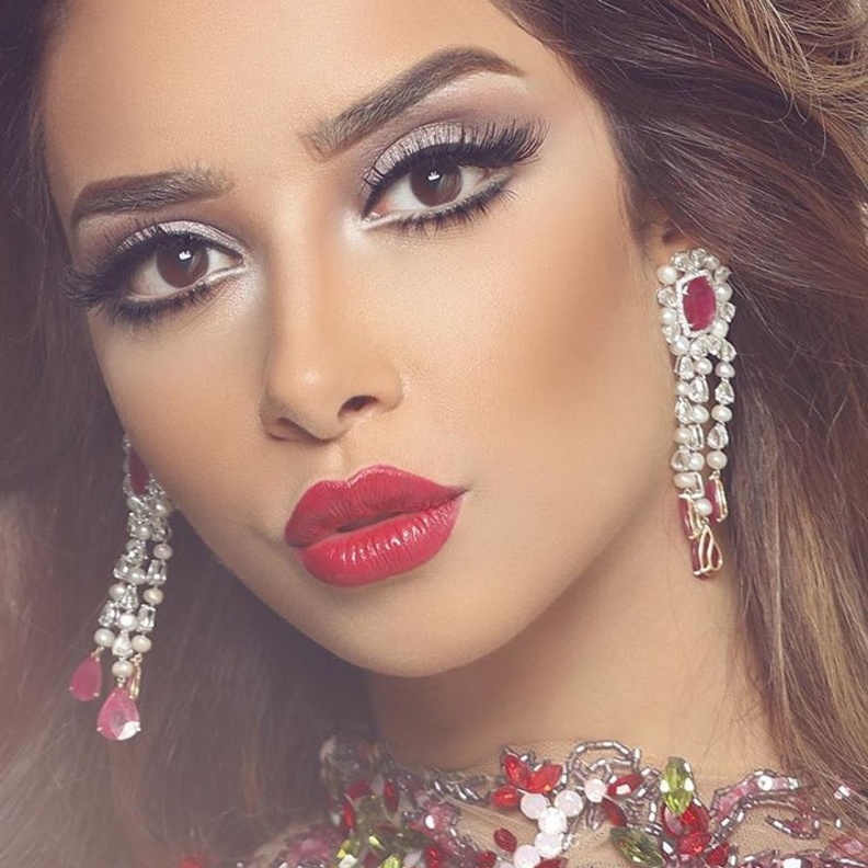 اجمل اطلاله لبلقيس بهذا المكياج 