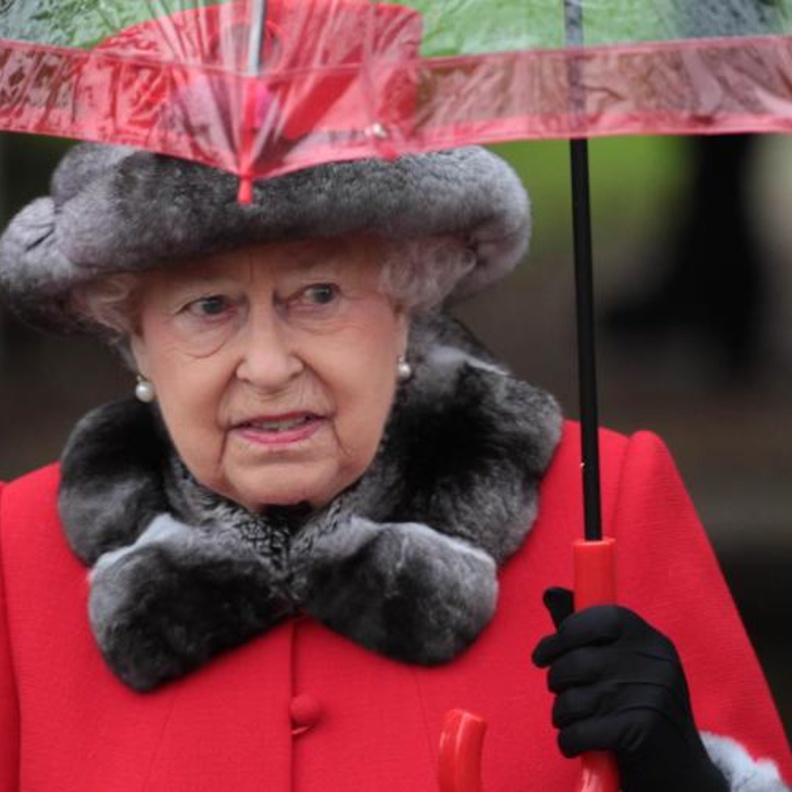 الملكة إليزابيث