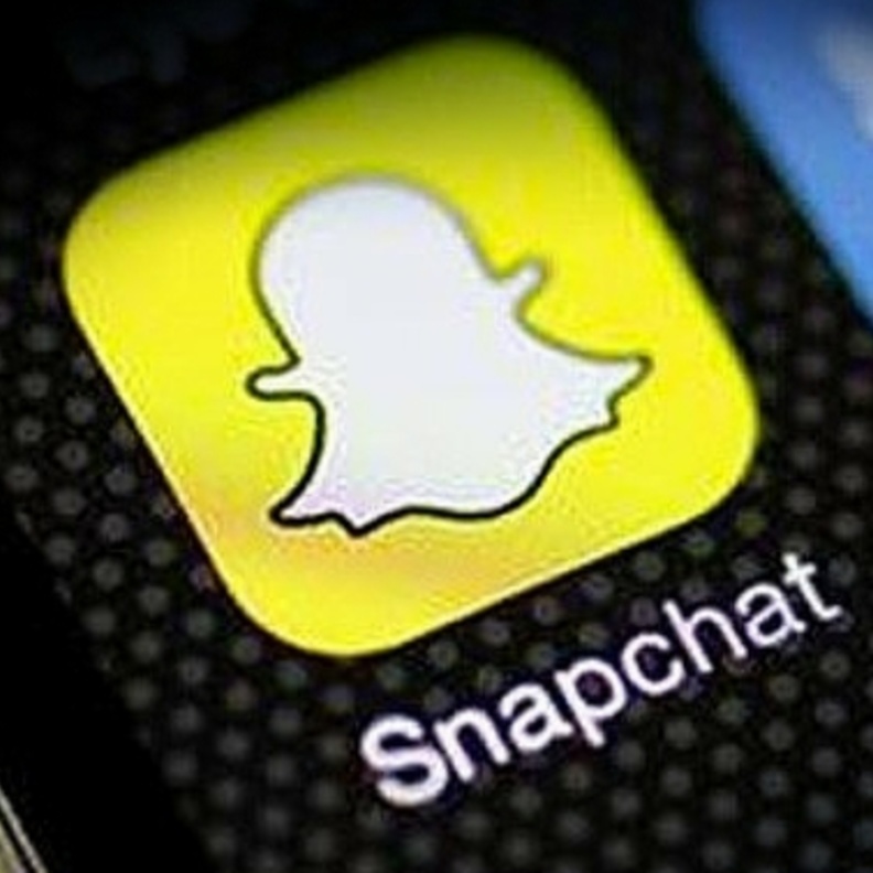 سناب شات كان سبب لبيع خليل !! 