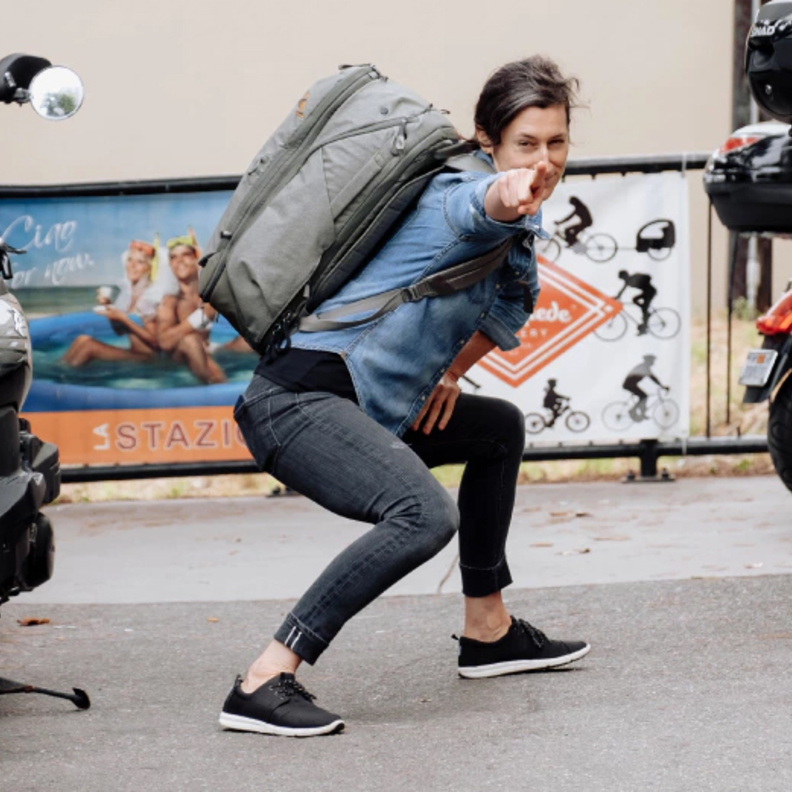 بعد نجاح حقيبتها اليومية .. Peak Design تبدأ في تصميم حقيبة المسافر