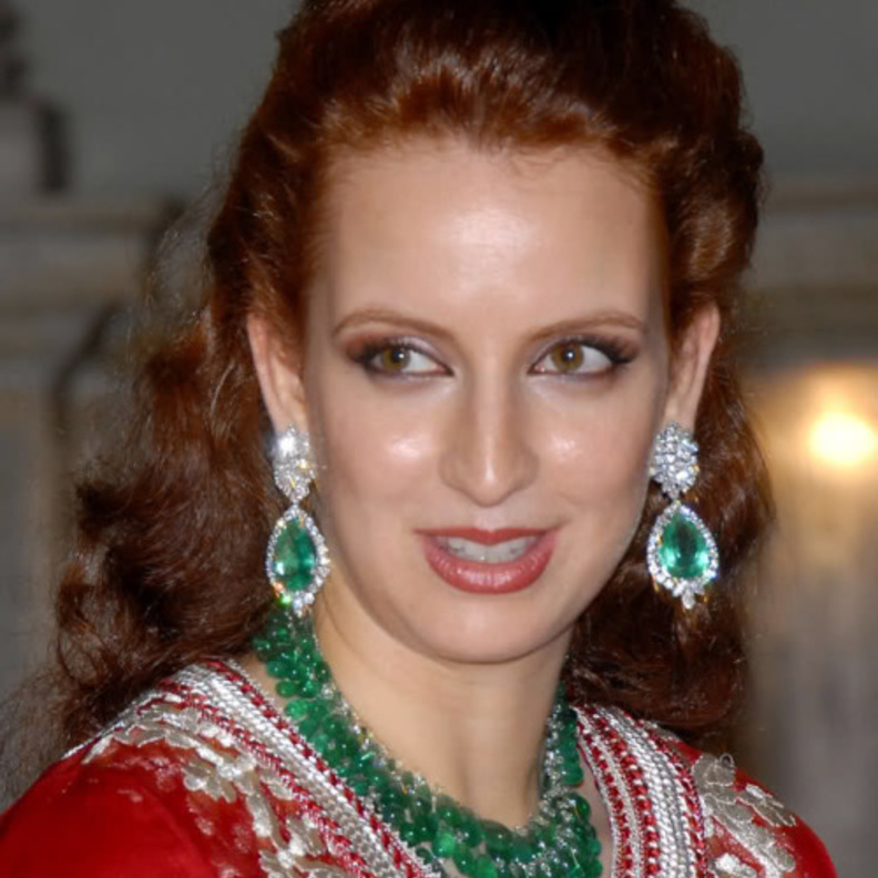 للا سلمى تتحدث بالعامية لاول مرة